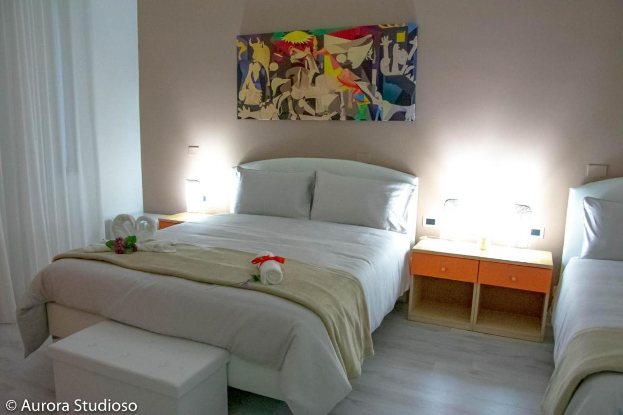 B&B L'Incanto Degli Artisti 卡尔塔吉罗 外观 照片
