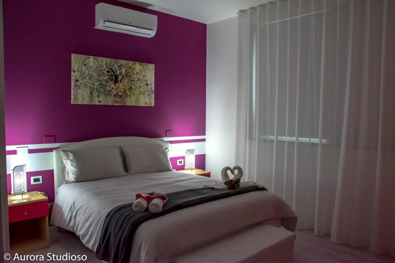 B&B L'Incanto Degli Artisti 卡尔塔吉罗 外观 照片