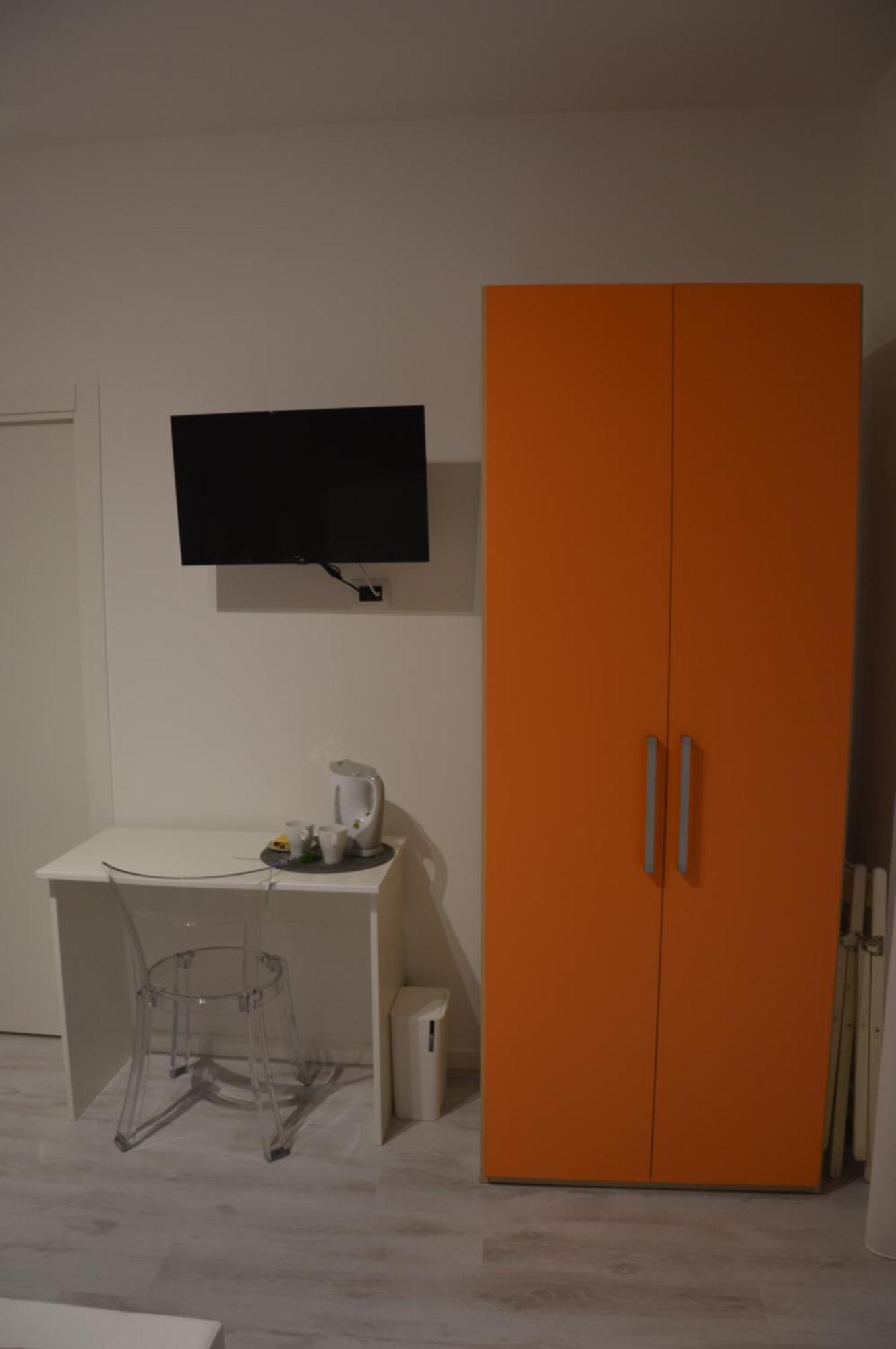 B&B L'Incanto Degli Artisti 卡尔塔吉罗 外观 照片